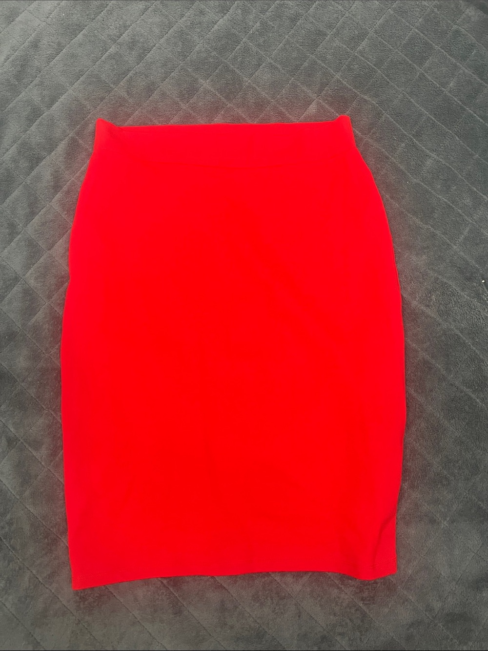 chic Bold Red Pencil Skirt